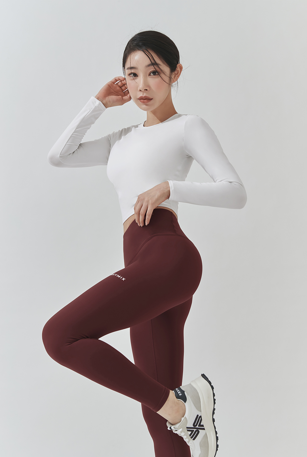 Feather Crop Top s dlouhými rukávy krémový